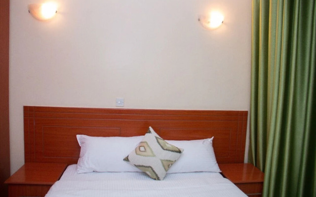 Hotel Enkeleshe