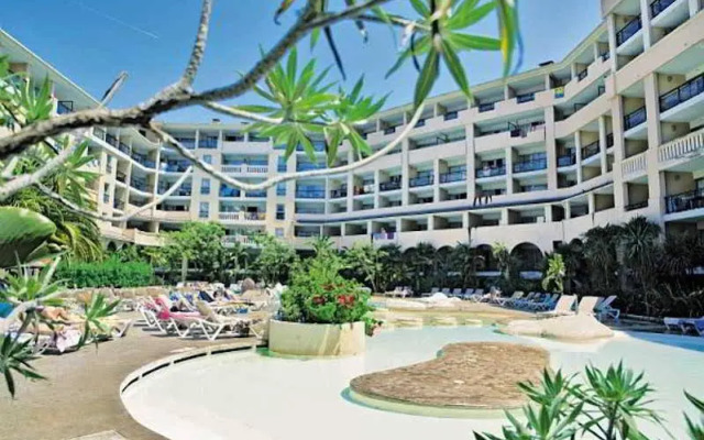 Pierre et Vacances Cannes Beach