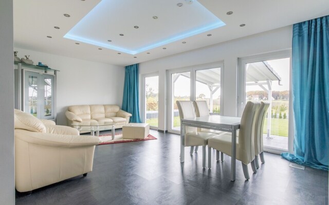 Private House Best Hain (5553)