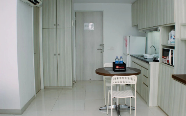 Stunning And Spacious Studio Azalea Suites Apartment