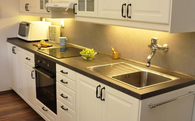 Atmospheric Quiet Apartment