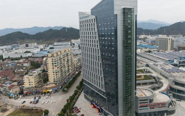 Magnotel (Lishui International Auto City)
