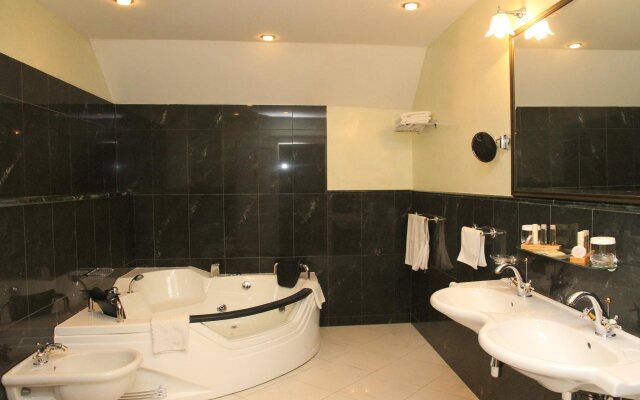 St. George Residence All Suite Hotel Deluxe