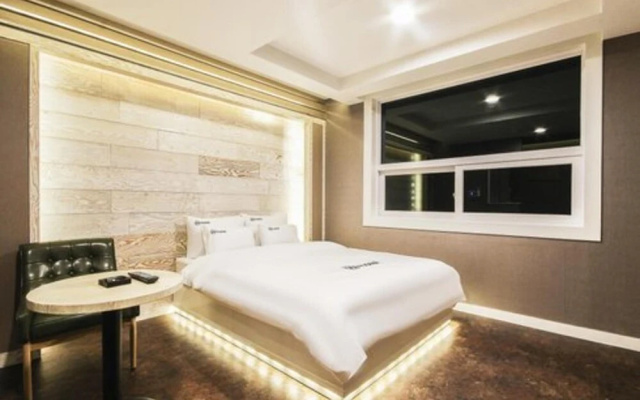Gumi Indong Hotel Won (One Hotel)