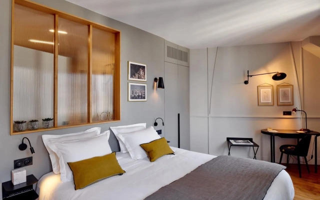 Tinah Paris - Reaumur Montorgueil