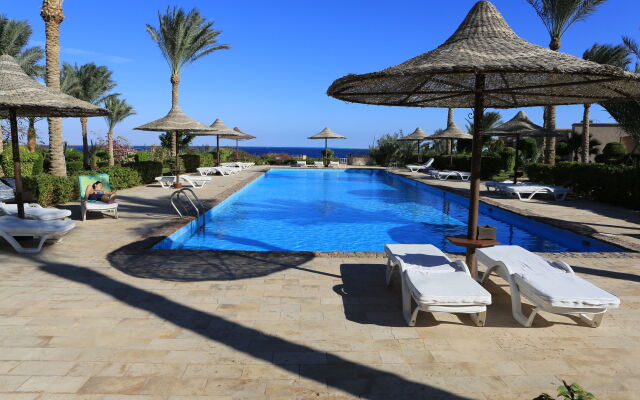 Tamra Beach Resort
