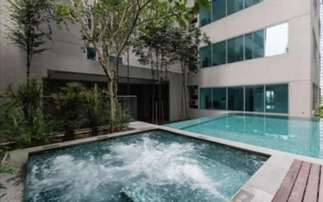 7Stone KLCC City Centre 2Room Near LRT