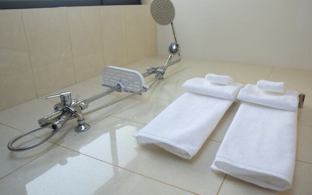 Lark Hotel