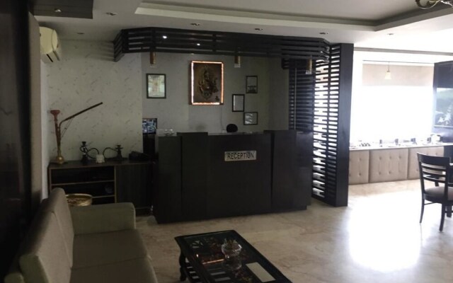 Hotel Kamal Residency