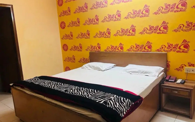 Goroomgo Sunrise Jalandhar