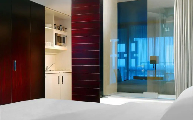 Four Points by Sheraton Munich Arabellapark