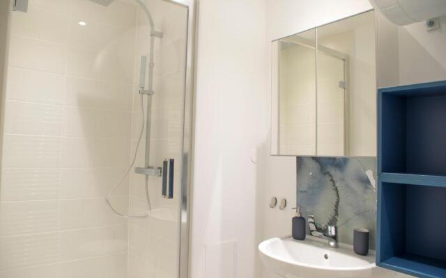 Grand Standing Mangin