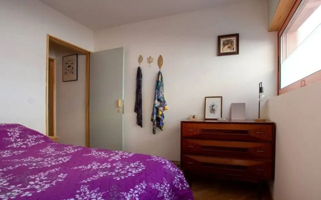 Alegr0 · 60s Chic Central Apartment w/ Garden