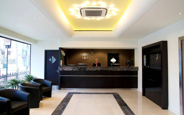 Hotel Lily