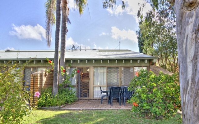 Bay Parklands, 4/2 Gowrie Avenue