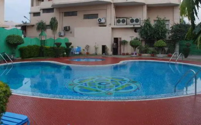 Hotel Orange Classic