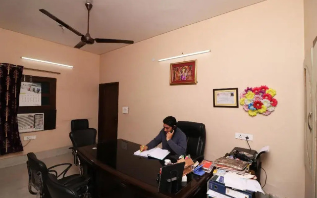 OYO 22659 Hotel Sai Sehyog