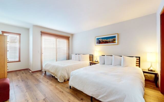 Snowcreek V #784 2 Bedroom Condo by RedAwning