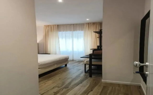 Romi Suite