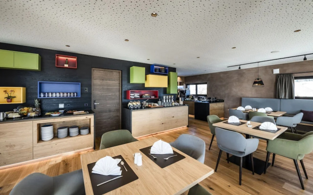 Panorama Living Dolomites