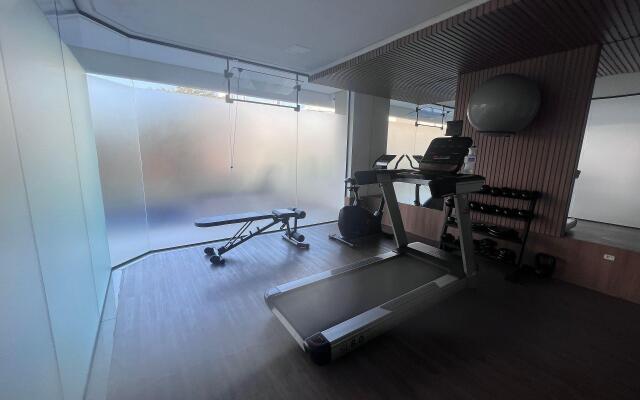 Apto luxuoso a 230m da praia de Jurerê VJE301