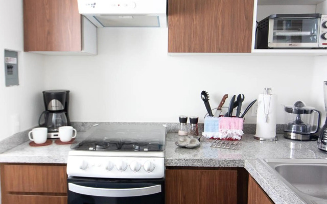 La Condesa: Beautiful Designed Studio