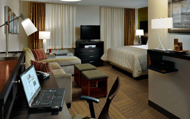 Staybridge Suites St Louis - Westport by IHG
