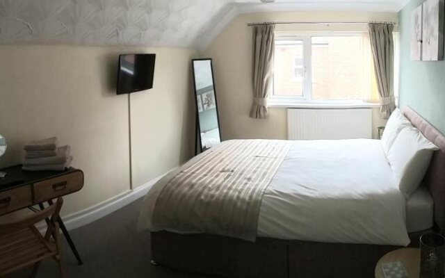 Acorn Lodge Guest House
