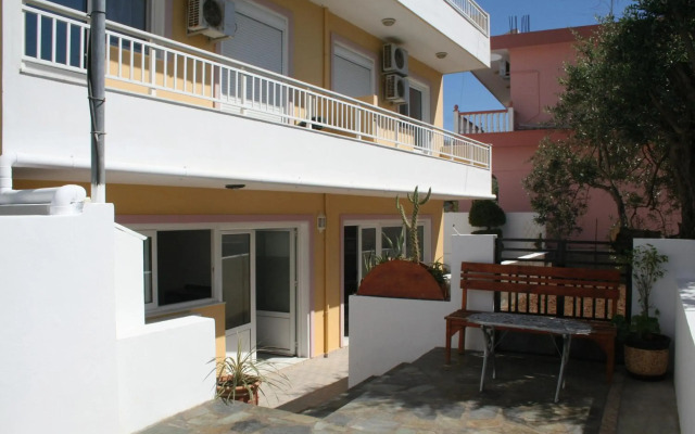 Pantheon Deluxe Apartments