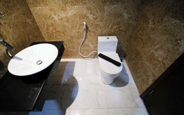 Exclusive And Spacey 3Br At Grand Sungkono Lagoon Apartment