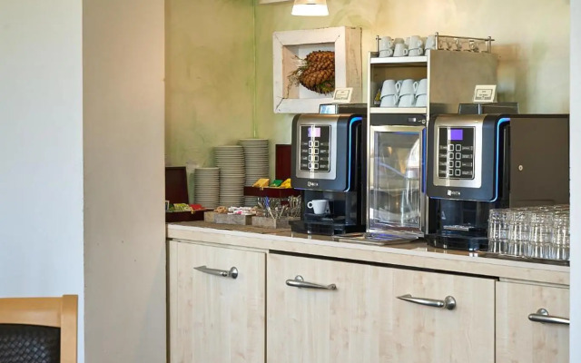 Delfina Palace Hotel