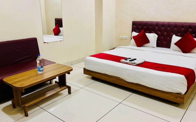 Hotel Sukh Vilas
