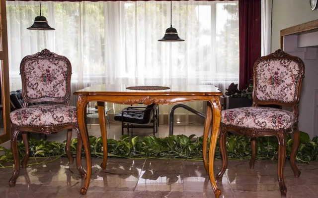 Komfort Hotel Platán