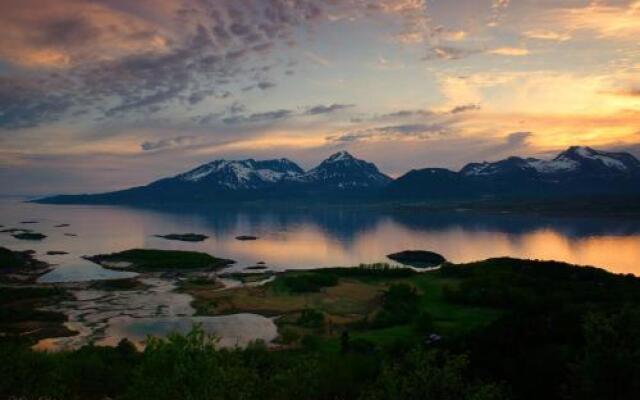 Senja Fjordhotell