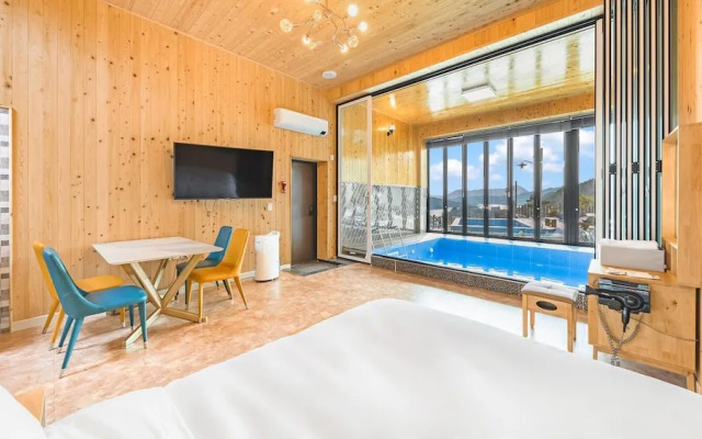 Gapyeong Rangdebyu Pulbilla