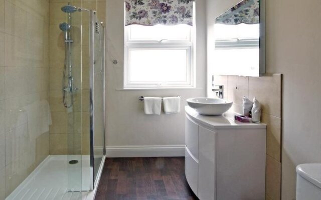 Bronte Guest House