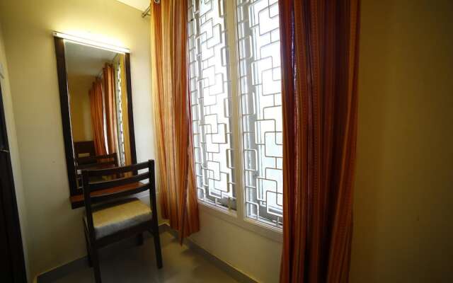 OYO 1456 Hotel Raj Classic Inn