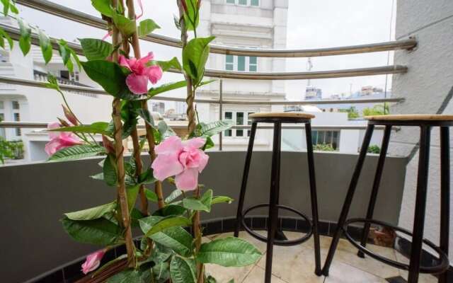 The Like Hostel & Cafe
