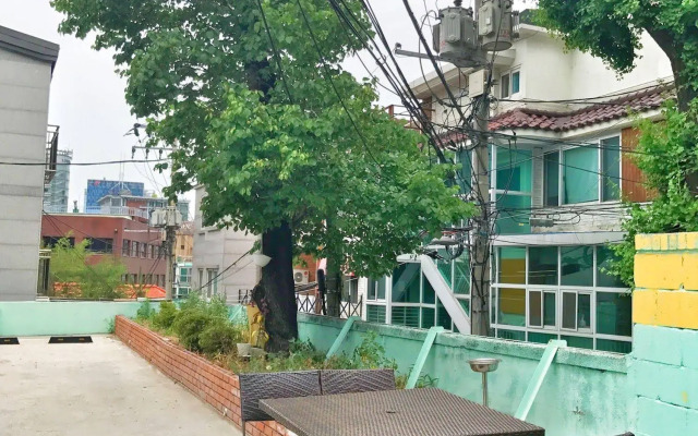 Vestin Villa Myeong-dong Guest House