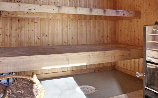 6 Person Holiday Home in Djurhamn-by Traum