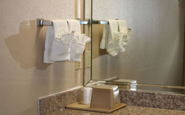 luxury inn and suits