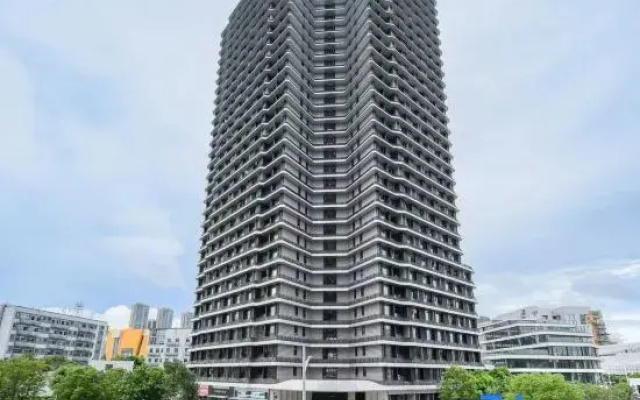 Yunduo Shangpin Apartment (Shenzhen Qiankeng Subway Station Branch)
