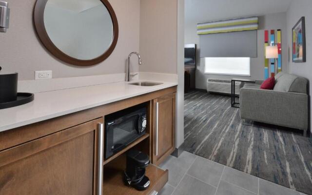 Hampton Inn & Suites by HIlton Charlotte North I 485