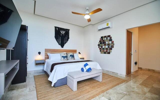 PH 312 Two bedroom rooftop and private pool