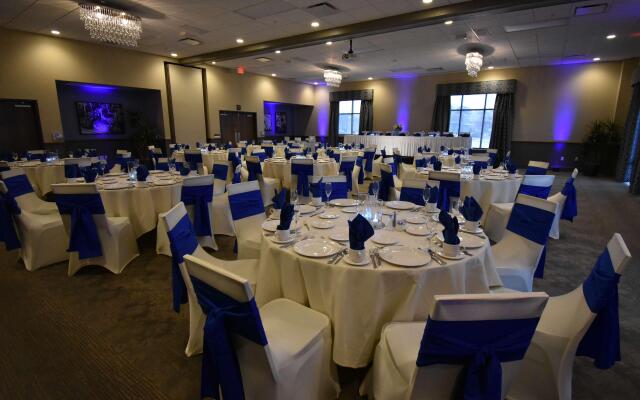 Hampton Inn & Suites Milwaukee West