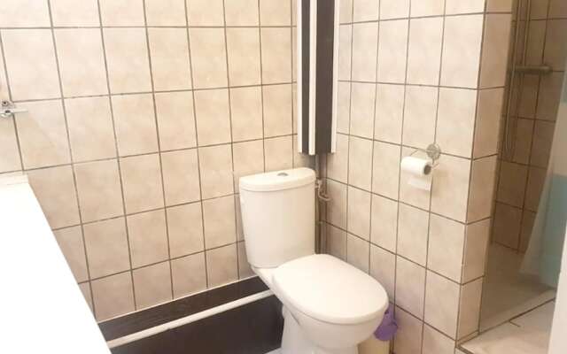 Studio in Sainte-anne, With Shared Pool, Enclosed Garden and Wifi