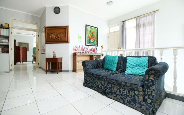 Airy Eco Kemang Bangka Raya Sebelas A 26 Jakarta