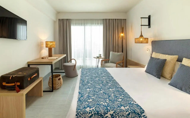 Cabogata Jardin Hotel