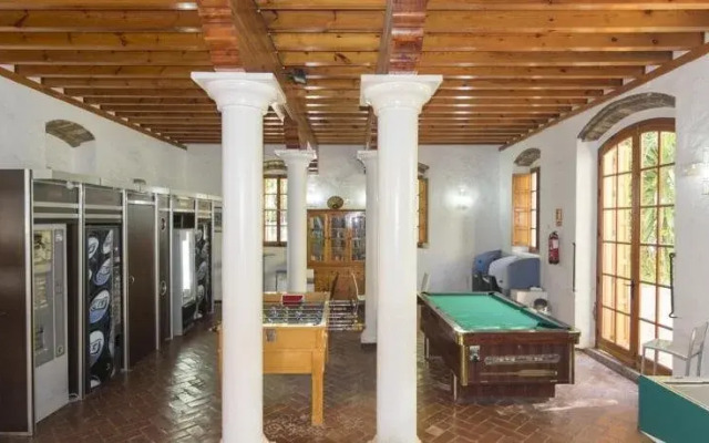Albergue Inturjoven El Bosque