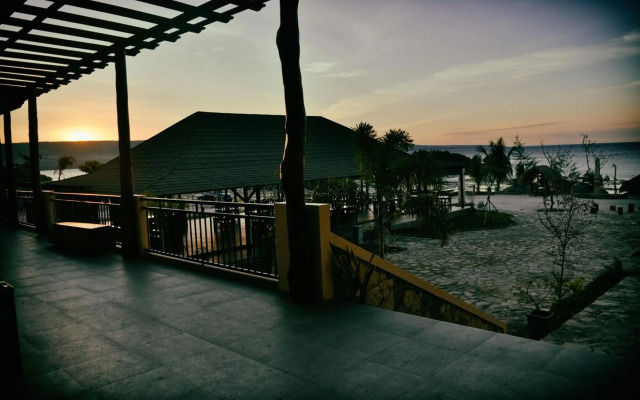 Padadita Beach Hotel